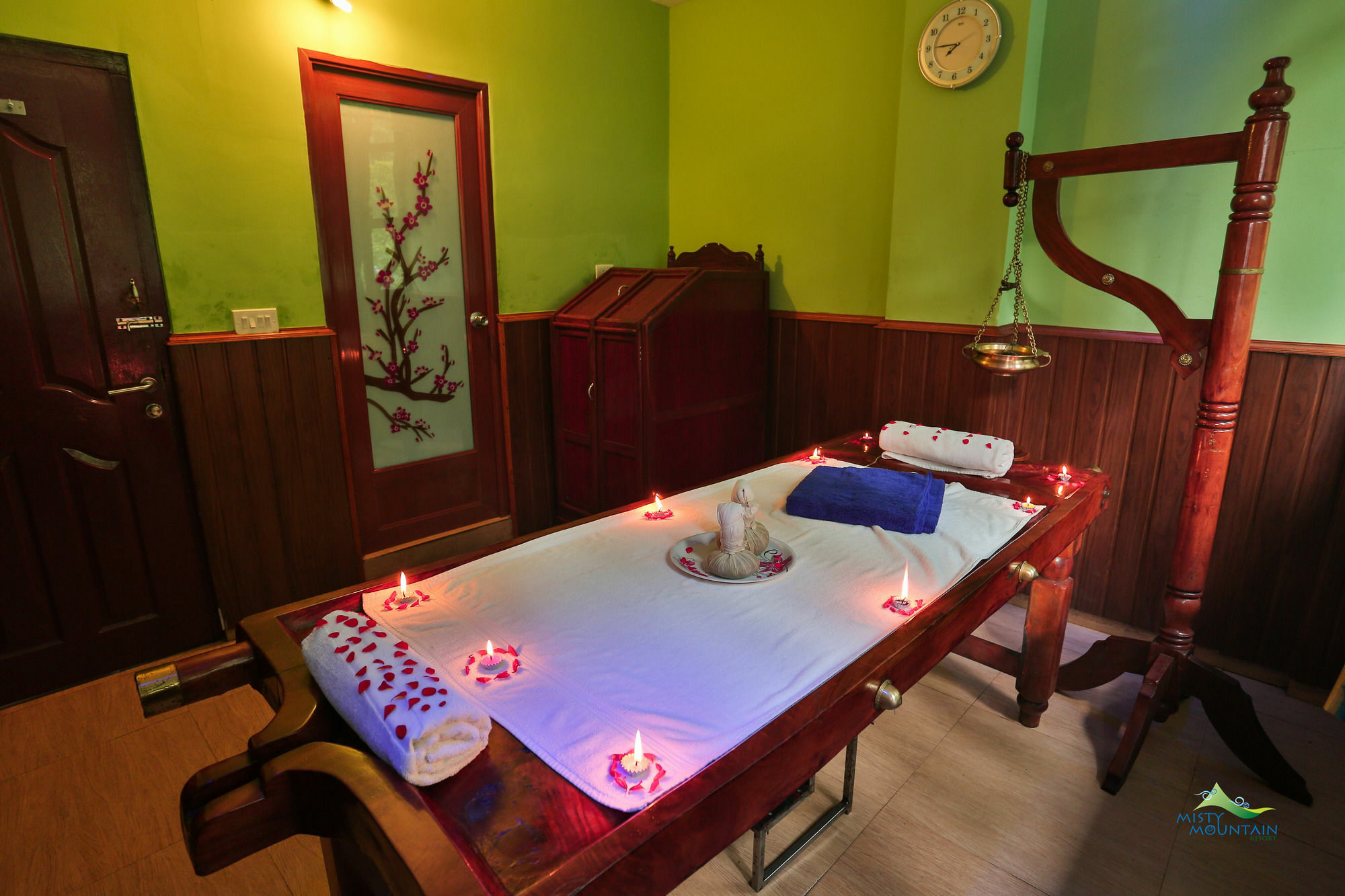 Misty Mountain Resort Munnar Esterno foto